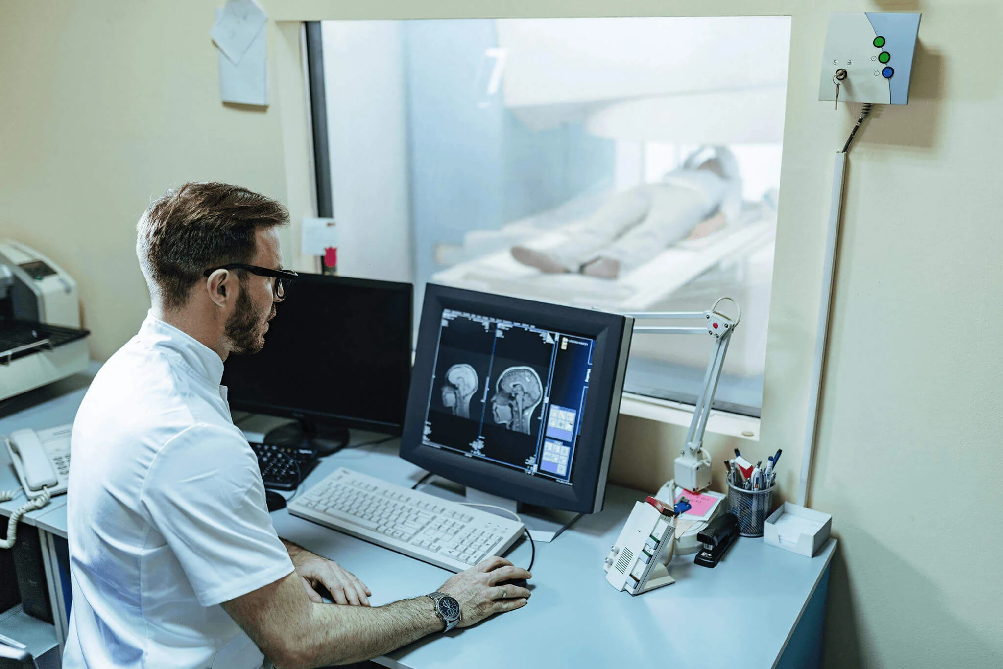 Image-guided procedure service